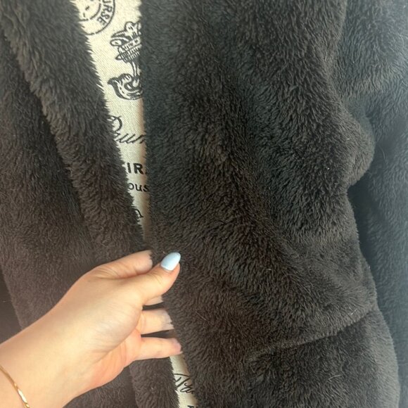 Zilcremo Black Fuzzy Jacket Size Small - Picture 8 of 9